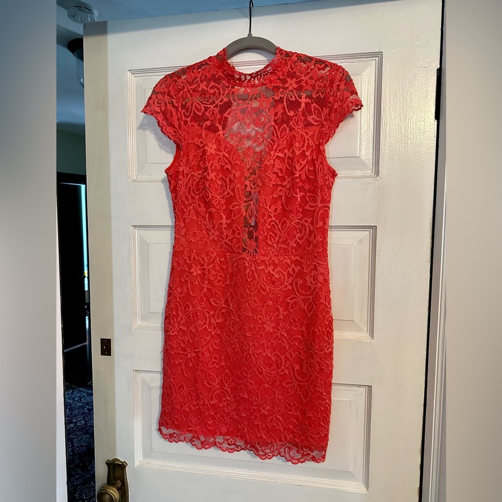 Bebe Gwen Lace Mock Neck Dress - Medium